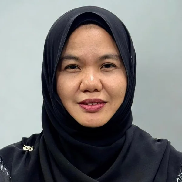 Hjh Nurfarini Daing